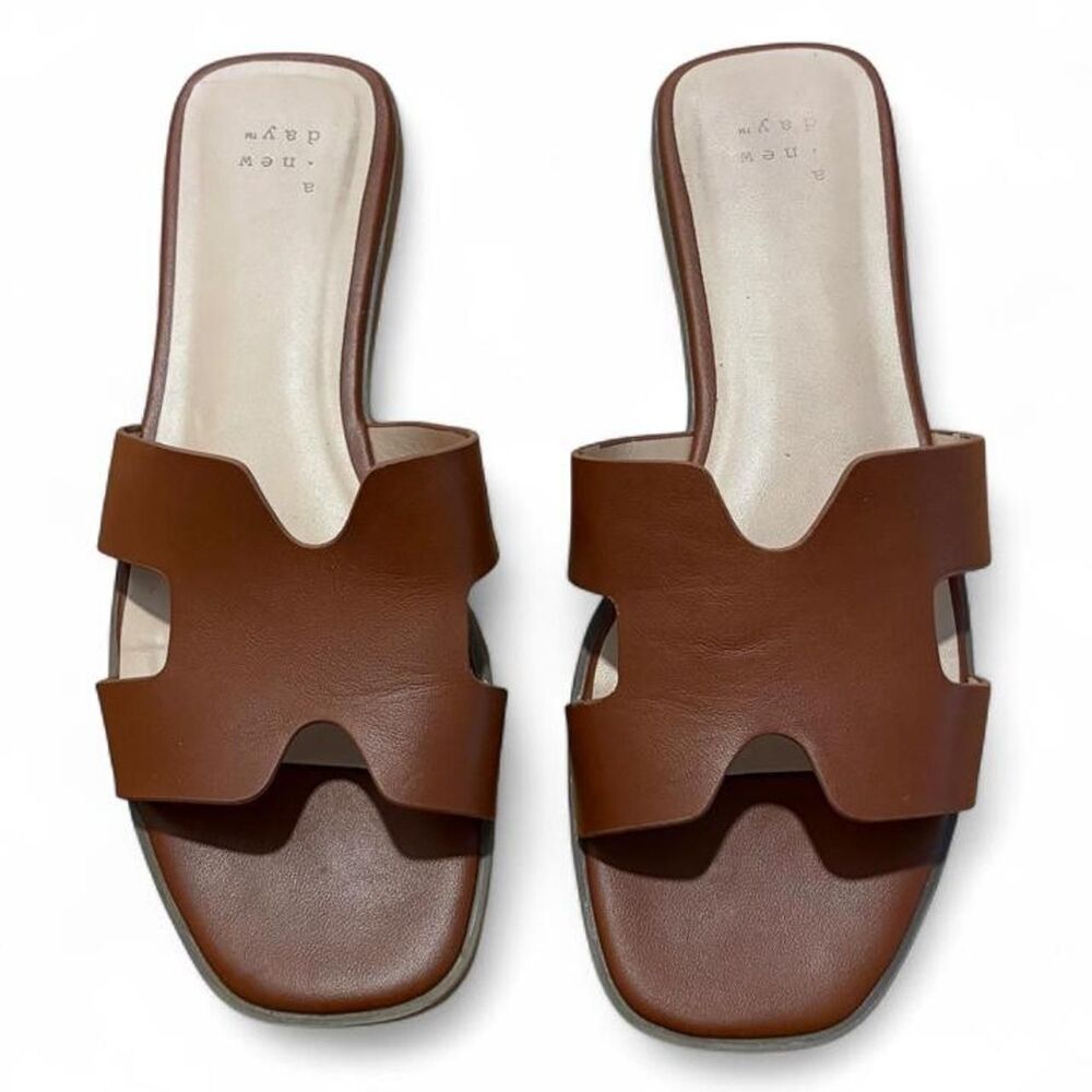 A-new-day Women's Brown Slides